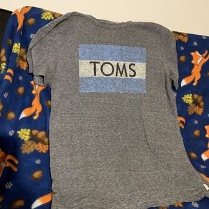 Toms T-shirt gray small